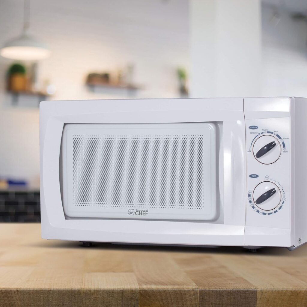 Commercial Chef CHM660 Counter Top Microwave, 0.6 Cubic Feet