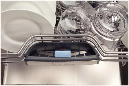 How Many Place Settings Does The Bosch SGE63E15UC Full Console Dishwasher Have?